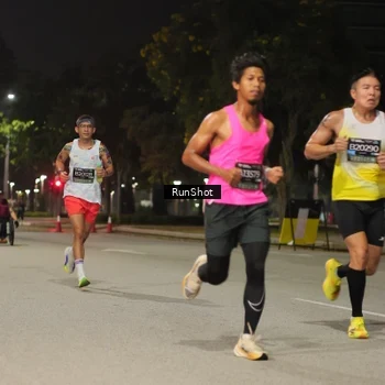 Runner Photo 7062938