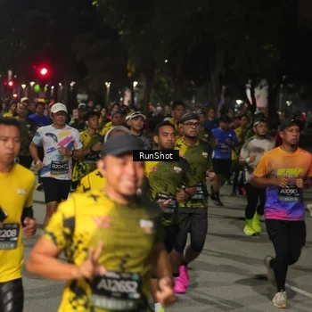 Runner Photo 7062939