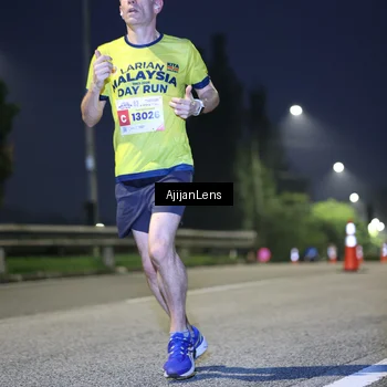 Runner Photo 7062947