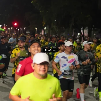 Runner Photo 7062957