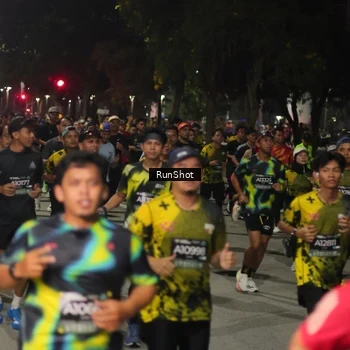 Runner Photo 7062997
