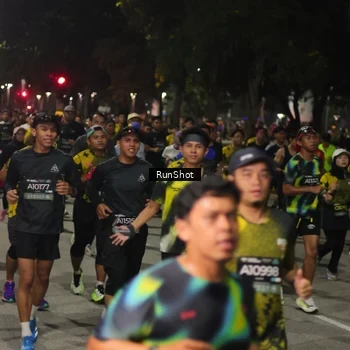 Runner Photo 7062998