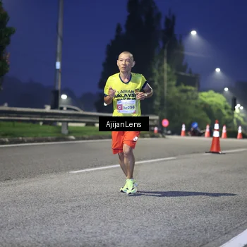 Runner Photo 7062999