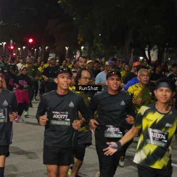 Runner Photo 7063008
