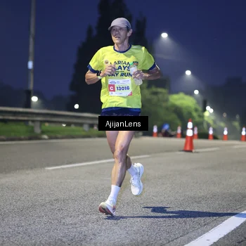Runner Photo 7063016