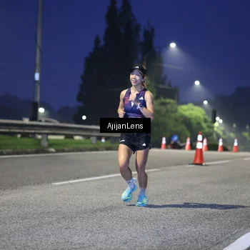 Runner Photo 7063019