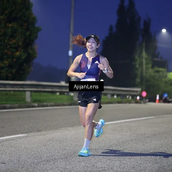 Runner Photo 7063023