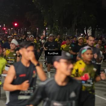 Runner Photo 7063044