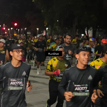Runner Photo 7063045