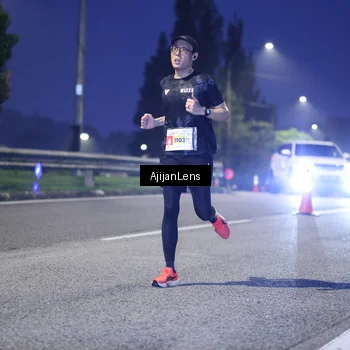 Runner Photo 7063073