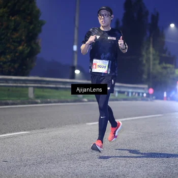 Runner Photo 7063081
