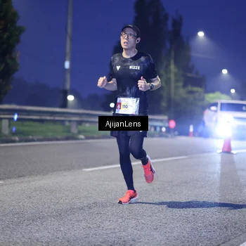 Runner Photo 7063083