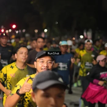 Runner Photo 7063092