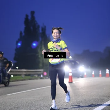 Runner Photo 7063095