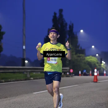 Runner Photo 7063132
