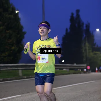 Runner Photo 7063136