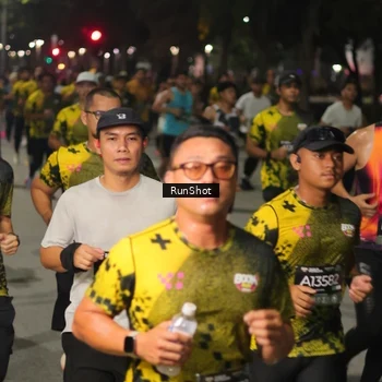 Runner Photo 7063154