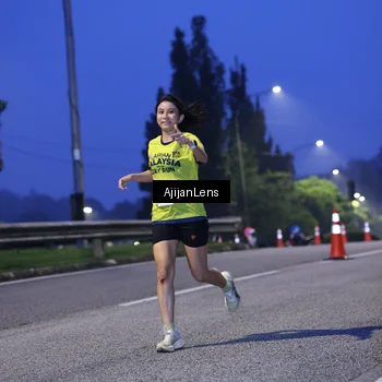 Runner Photo 7063174