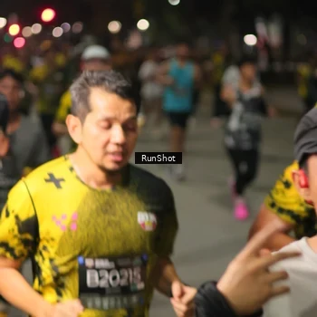 Runner Photo 7063178