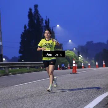 Runner Photo 7063189