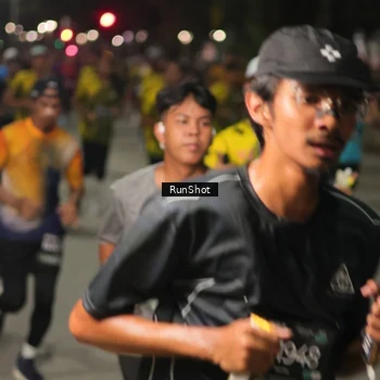 Runner Photo 7063190