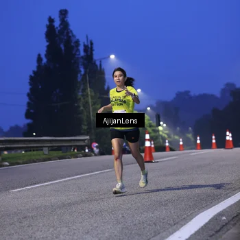 Runner Photo 7063195