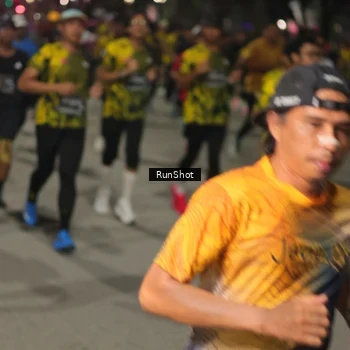 Runner Photo 7063198