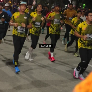Runner Photo 7063204