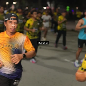 Runner Photo 7063208