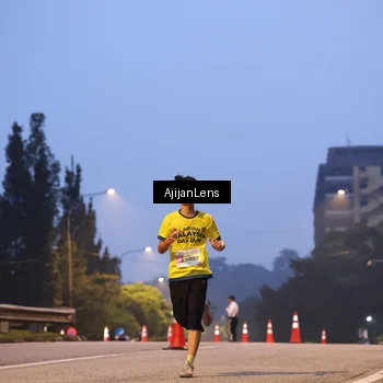 Runner Photo 7063254