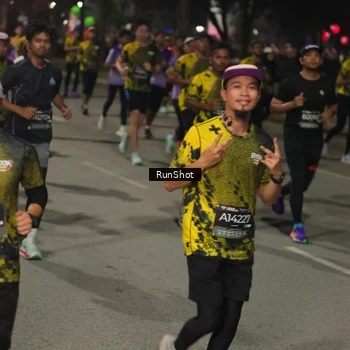 Runner Photo 7063264