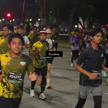 Runner Photo 7063278