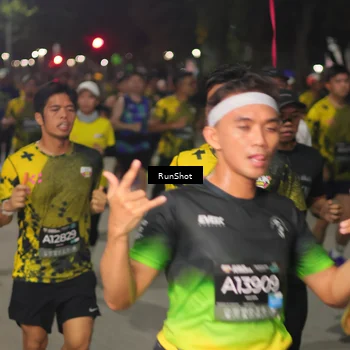 Runner Photo 7063288