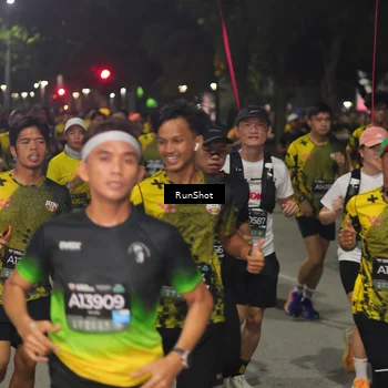 Runner Photo 7063289
