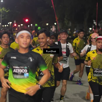 Runner Photo 7063291