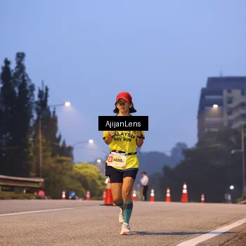 Runner Photo 7063295