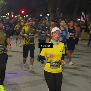 Runner Photo 7063312