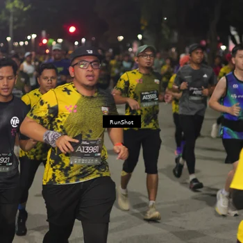 Runner Photo 7063322