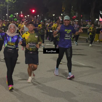 Runner Photo 7063345