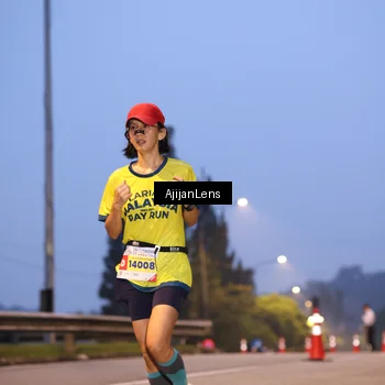 Runner Photo 7063352