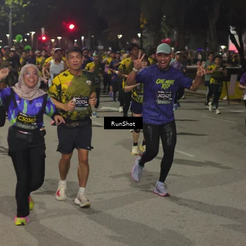 Runner Photo 7063353