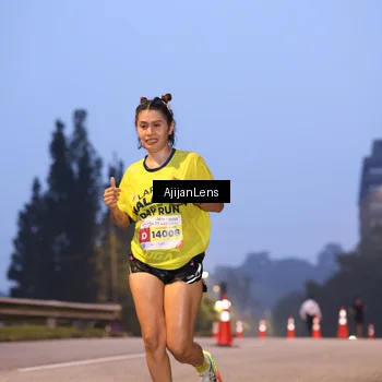 Runner Photo 7063363