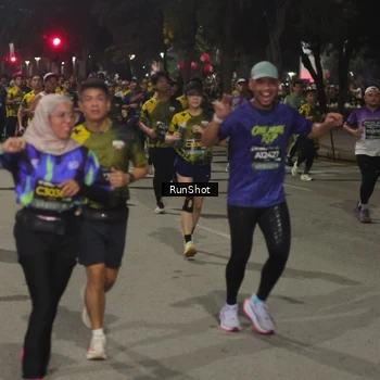 Runner Photo 7063365