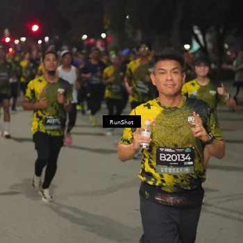 Runner Photo 7063374