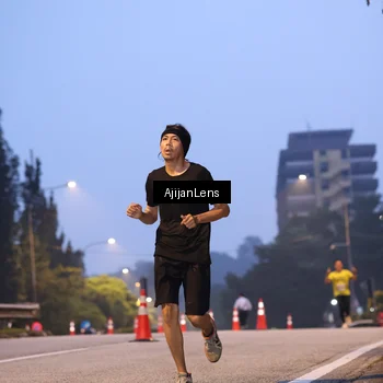 Runner Photo 7063378