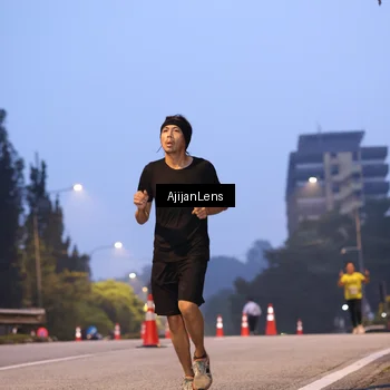 Runner Photo 7063379