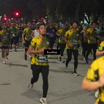 Runner Photo 7063387