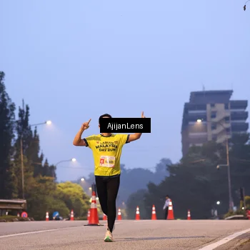 Runner Photo 7063393