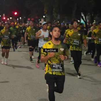 Runner Photo 7063399