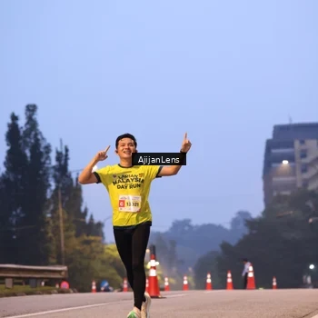 Runner Photo 7063402